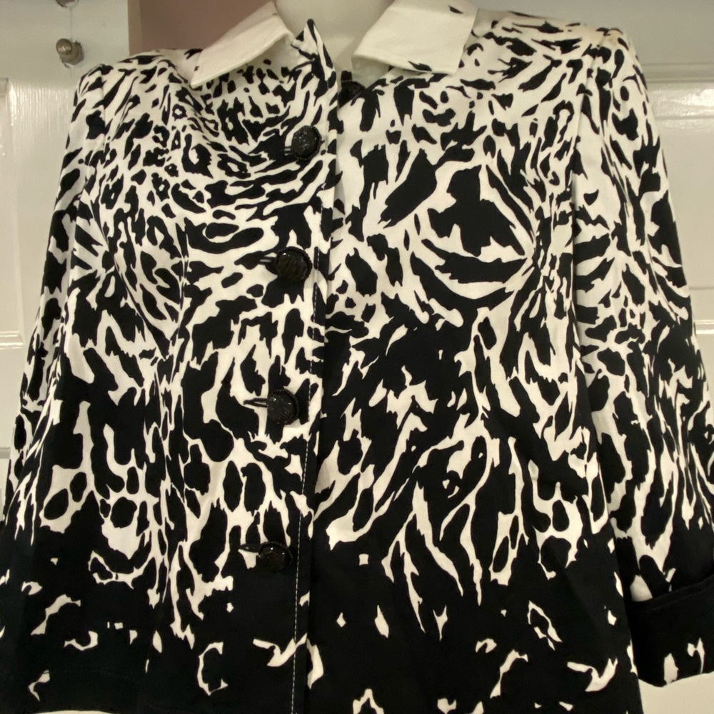 St John Collection black white jacket top 6 blazer